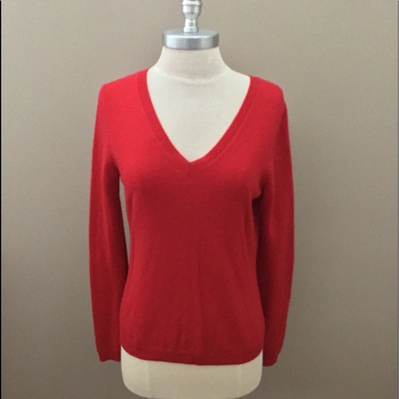Worthington Sweaters - Worthington Red Cashmere V-Neck Sweater